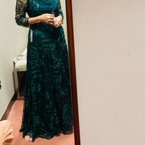 Tahari Forest Green Evening Gown